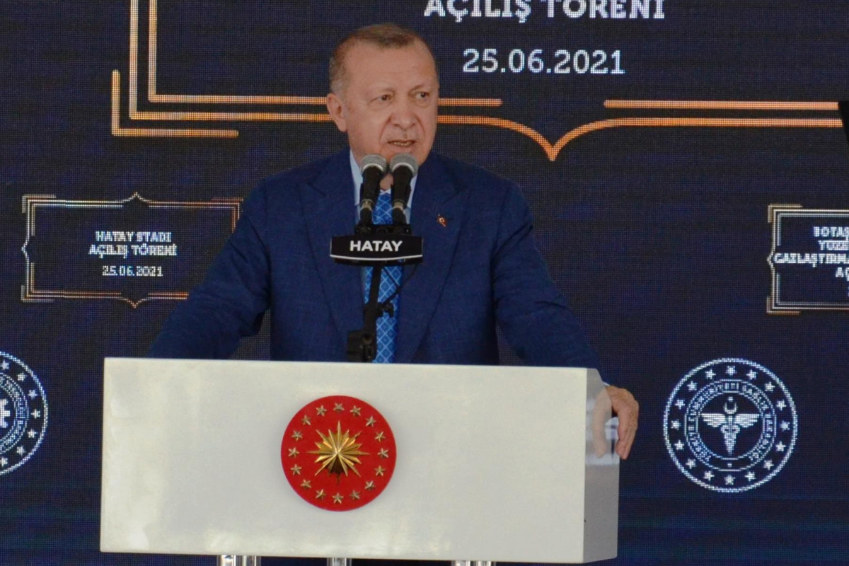 Cumhurbaşkanı Erdoğan Hatay&#039;da dev projeleri hizmete açtı