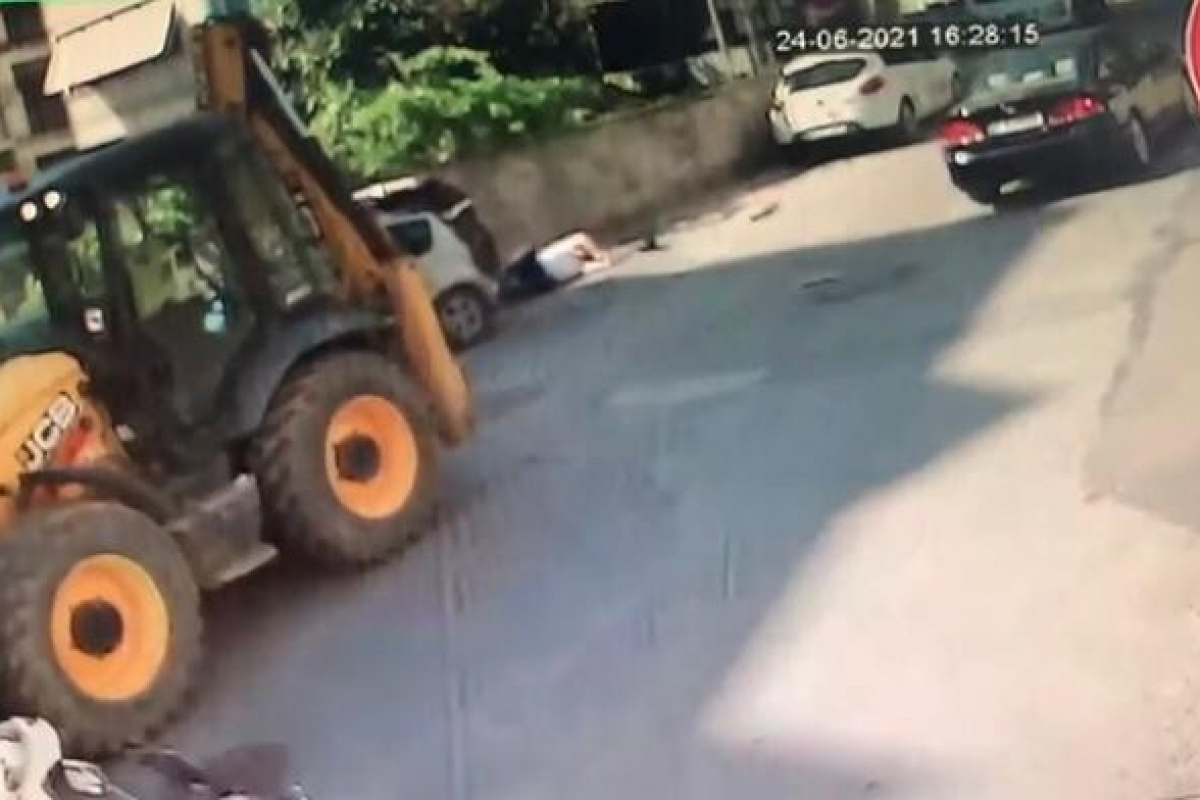 Beykoz'da kaza yapan otomobilin yayayı ezdiği anlar kamerada