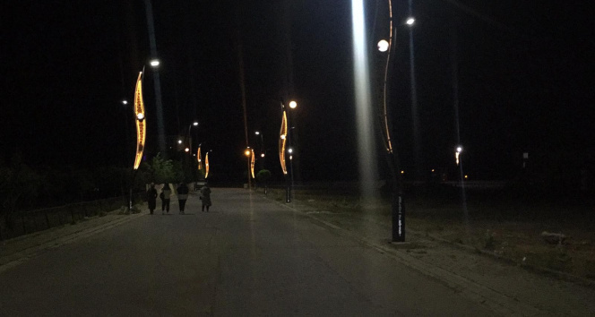 AFADdan deprem açıklaması: Şu an itibariyle olumsuz bir ihbarın bulunmadığı bilgisi alındı