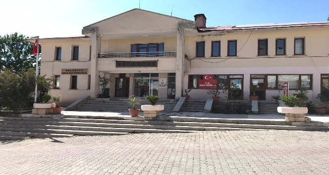 Hozat Belediyesi’nde 12  çalışan karantinaya alındı