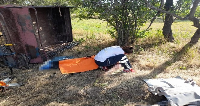 Patpat uçurumdan uçtu: Baba ve kızı hayatını kaybetti