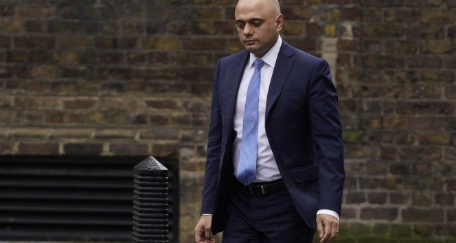 İngilterede Sajid Javid, yeni Sağlık Bakanı olarak atandı