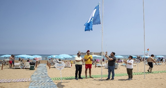 Kızkalesi Halk Plajı ‘Mavi Bayrak’ aldı