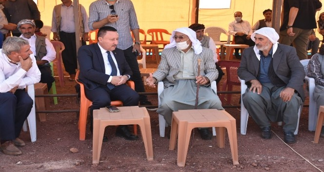 Karacadağ bölgesinin rekortmen belediye başkanından Başkan Beyoğlu’na hizmet övgüsü