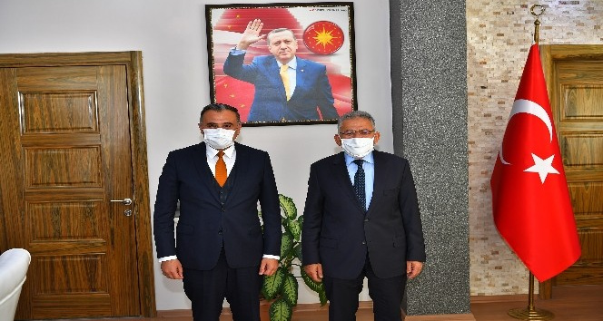 Büyükkılıç’tan Develi’ye ’yeni otogar’ müjdesi