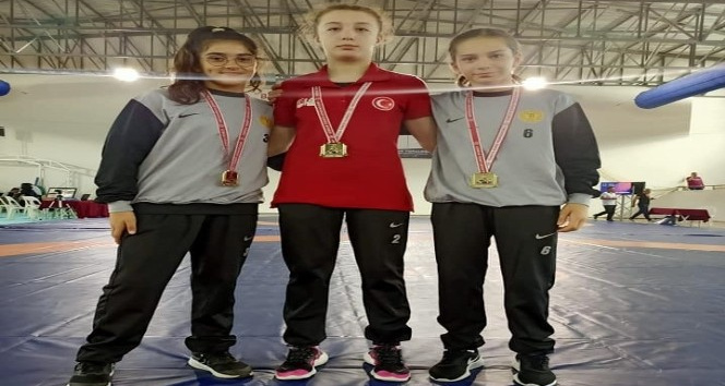Antalya’da Edirne rüzgarı esti