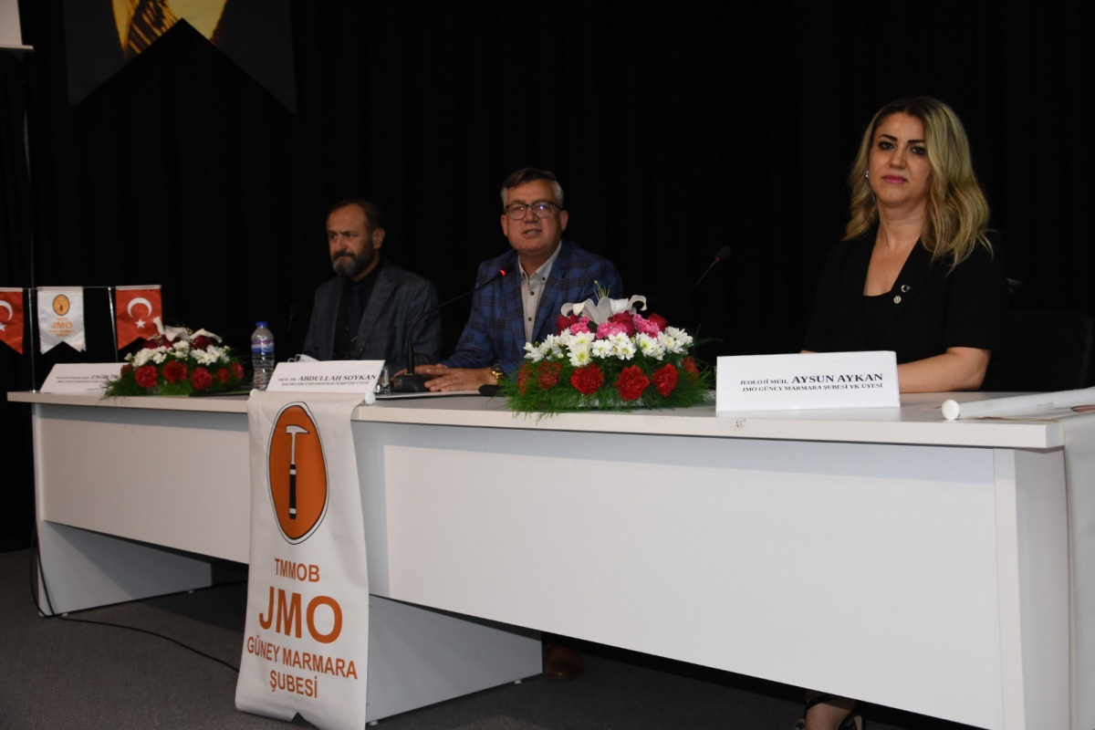 Jeoloji Mühendisi Aykan: 'Marmara Denizi'nde olacak deprem 28 milyon kişiyi etkileyecek'