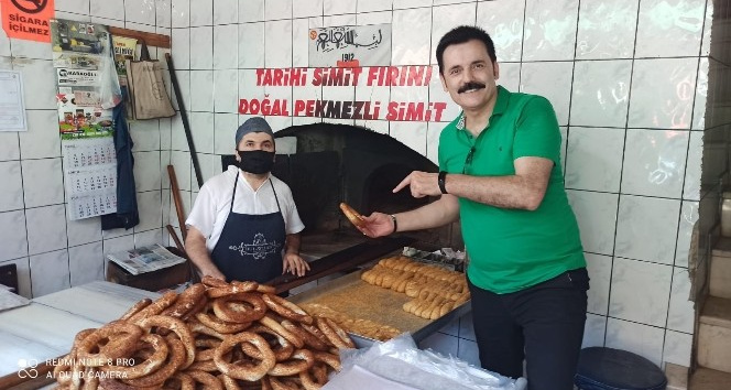 Ramazan Çelik "Devrek Türküsü" için kamera karşısına geçti