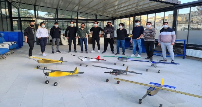 Kapadokya Üniversitesi öğrencilerinin ürettiği model uçaklar Ürgüp’te yükseldi