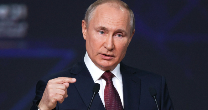 Putin: Batılı yalan imparatorluğu ülkemizle ilgili bunu gerçekleştirmeye çalışıyor