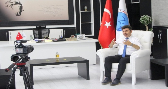 Üniversitede öğrenci işleri programının çekimi gerçekleştirildi