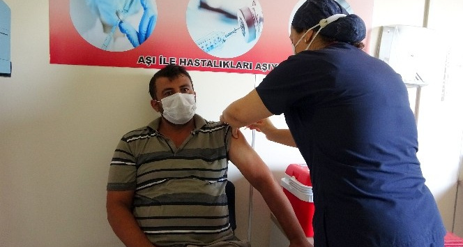 Osmaniye İl Sağlık Müdürü Öznavruz: &quot;Aşıda Türkiye ortalamasının üzerindeyiz&quot;