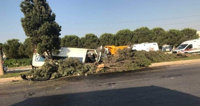 Kahramanmaraş’ta işçi servisi devrildi: 10 yaralı