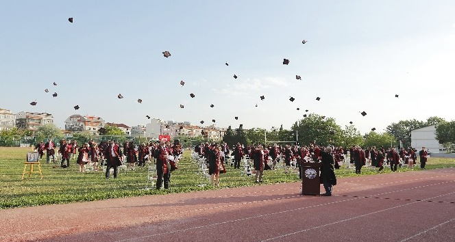 Tıbbın yeni neferleri mezuniyet coşkusu yaşadı