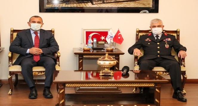 Jandarma Genel Komutanı Orgeneral Çetin: “Bayrağımız ve ülkemiz için hepimizin canı feda olsun”