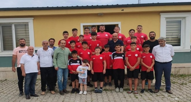 Altınovalı Pehlivanlar Kırkpınar’da iddialı