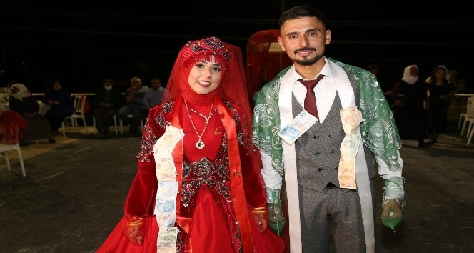 Pandemiden sonrası ilk kına gecesi