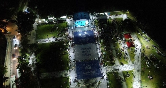 Beykoz sahilde Koliva ile Karadeniz rüzgarı esti