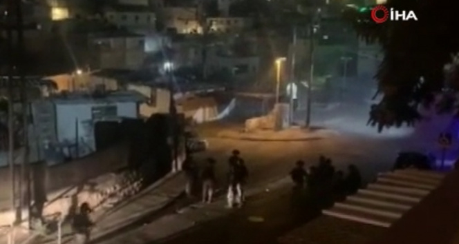 Kudüste İsrail güçleri Filistinlilere saldırdı