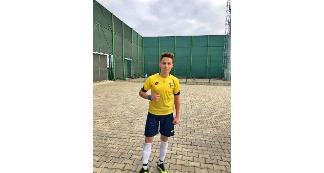 18 yaşındaki genç futbolcu denizde boğularak can verdi