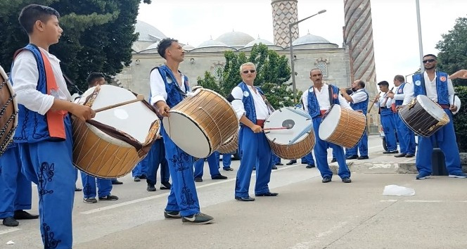 40 kişilik müzisyen grubundan, Kırkpınar’a davul zurnalı davet
