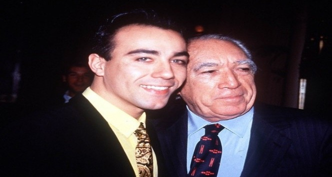 Anthony Quinn’in oğlu Lorenzo Quinn Bodrum’u seçti