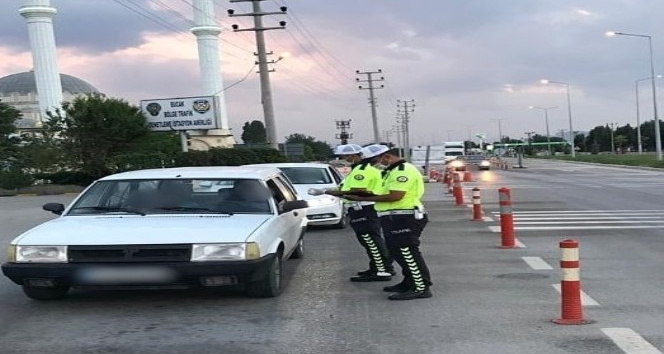 Burdur’da 156 araç sürücüsüne ceza