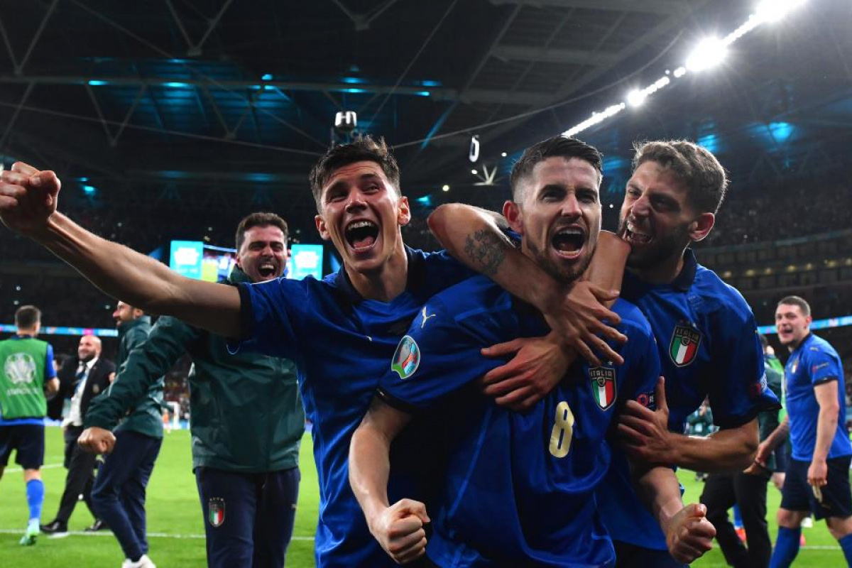 EURO 2020'de İtalya finalde