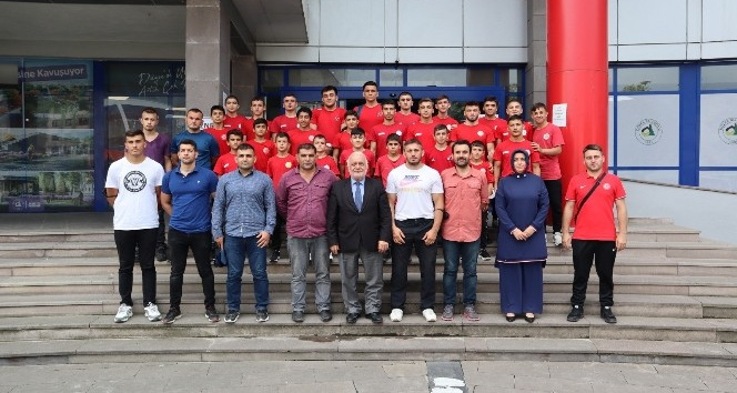 Düzceli 33 güreşçi Kırkpınar’da boy gösterecek