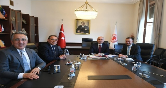 Ankara’da bulunan AK Parti heyeti çevreyolu müjdesi verdi