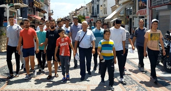 Kırkpınar’a turist akını, otellerde yer kalmadı