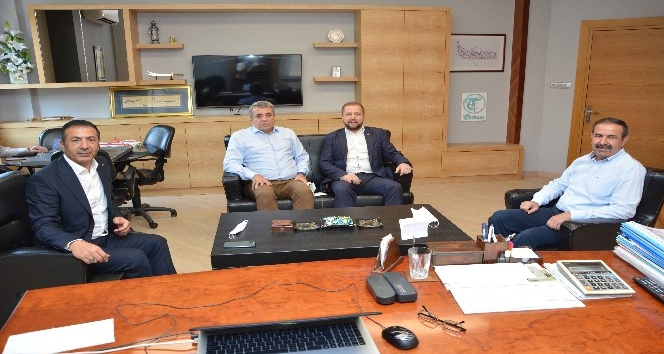 DTO Başkanı Erdoğan, YİK üyeleriyle bir araya gelmeye devam ediyor