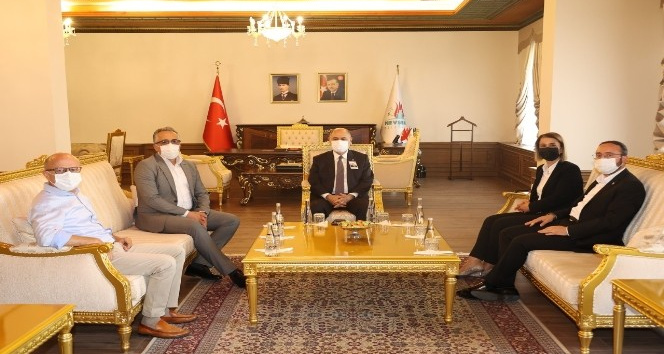 Bakan Yardımcısı Kavaklıoğlu, Belediye Başkanı Savran’ı ziyaret etti
