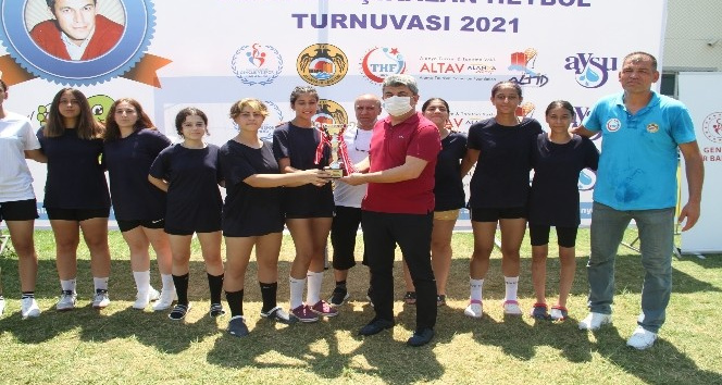 26. Ramazan Demirci Hentbol Turnuvası sona erdi