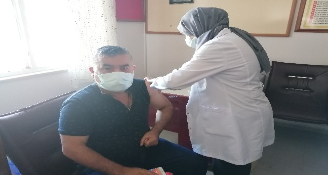 Çan’da Pazar yerine aşı noktası kuruldu