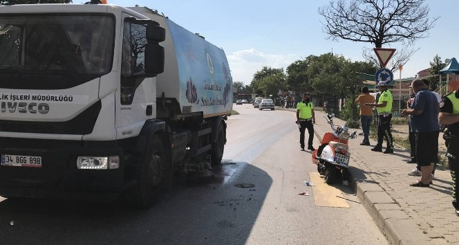 Edirne’de otomobil ile motosiklet çarpıştı: 2 yaralı
