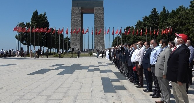 15 Temmuz şehitleri için Şehitler Abidesi’nde tören düzenlendi