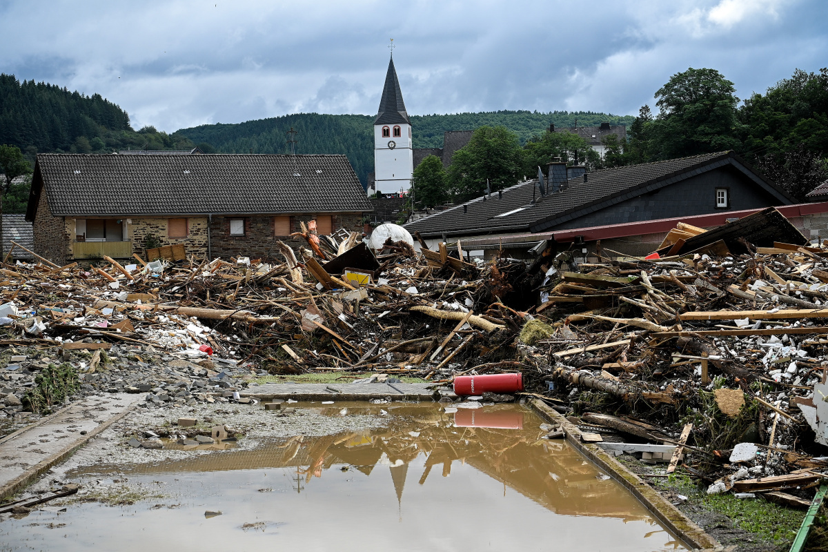 Almanya'daki sel felaketinde can kaybı 59'a yükseldi