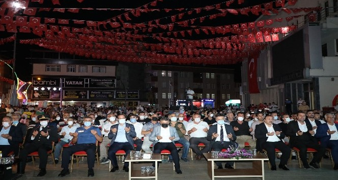 Dilovası halkı, 15 Temmuz’da nöbette kaldı