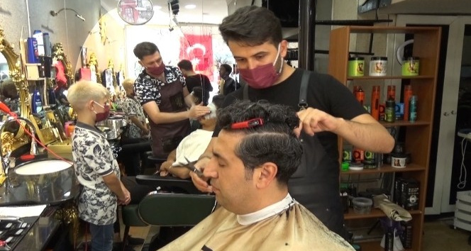 Gazi ve şehit yakınlarına ücretsiz tıraş