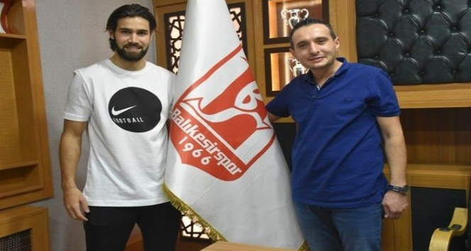 Balıkesirspor’da imzalar devam ediyor