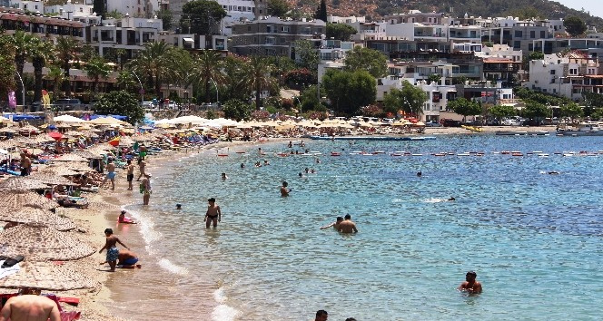 Bodrum kırmızı alarma geçti, nüfus 1 milyonu geçti