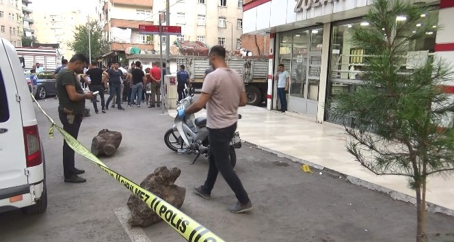 Diyarbakır’da iki grup arasında silahlı kavga: 5 yaralı