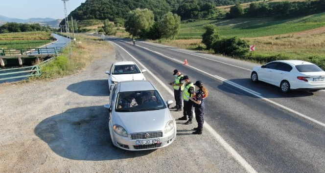 Jandarma’dan bayram öncesi drone ile trafik denetimi