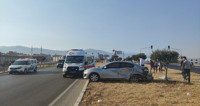 Gaziantep’te cip ile otomobil çarpıştı: 2 yaralı