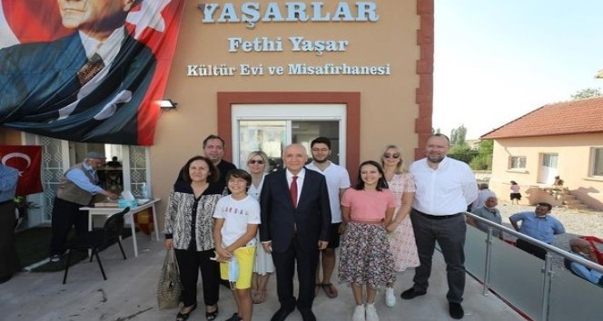 Başkan Yaşar, memleketi Sandıklı’ya kültür evi yaptırdı