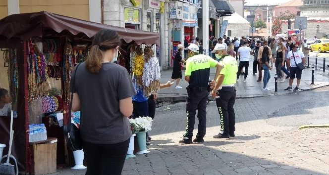 (ÖZEL)Taksim’de taciz iddiası