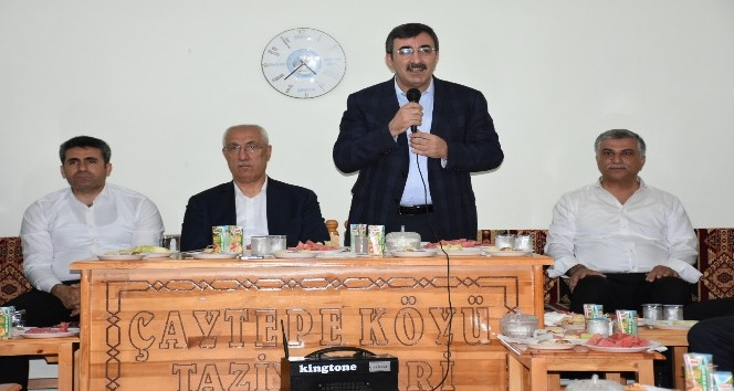 TBMM Plan ve Bütçe Komisyonu Başkanı Yılmaz: “Dünya ekonomisinde 3.3 küçülme olmuş, biz 1.8 büyüme sağlamışız”