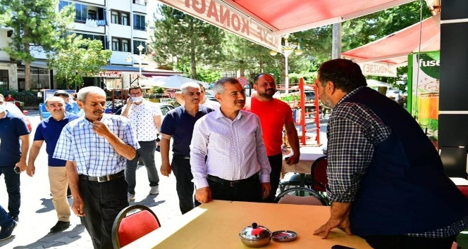 Başkan Çınar, esnafın talepleri dinledi