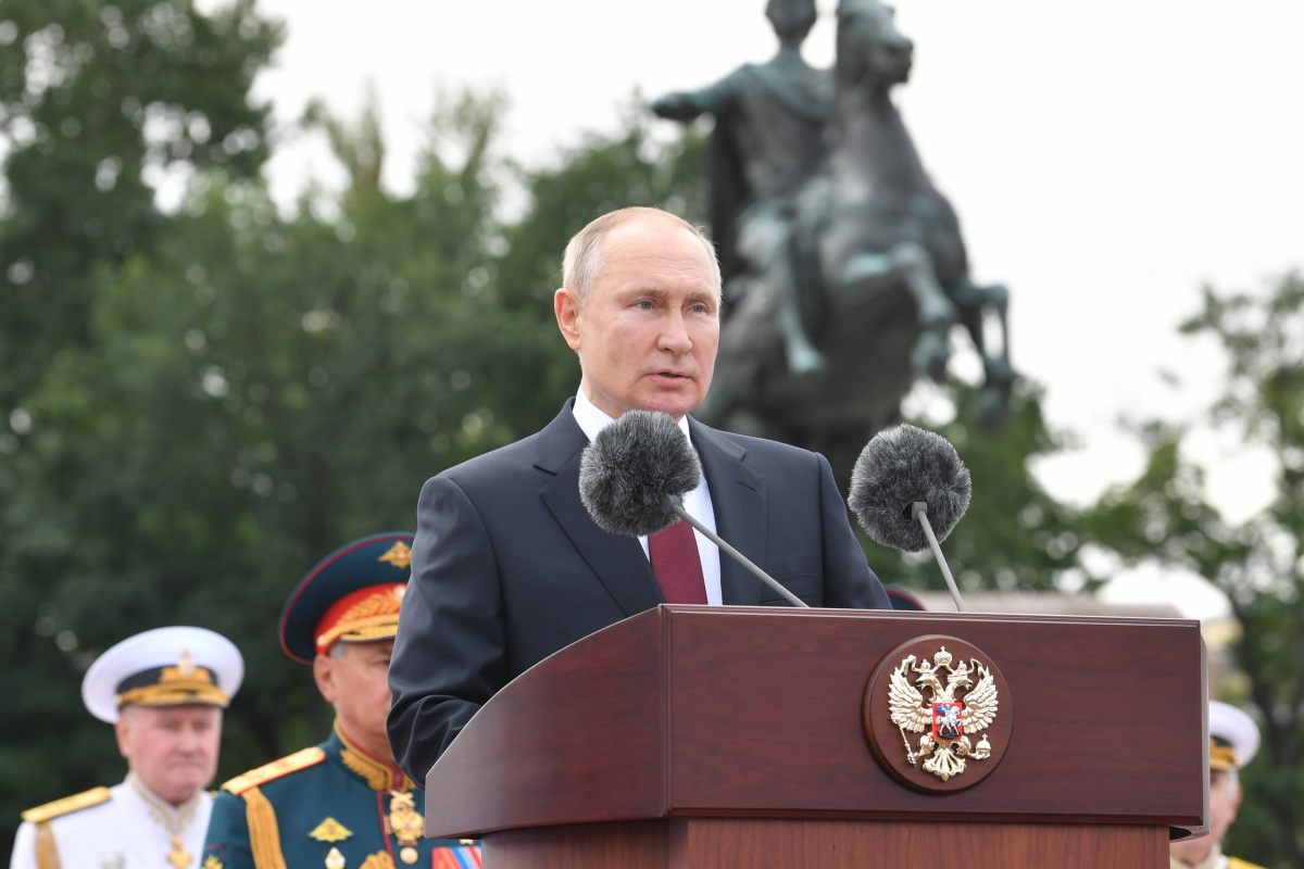 Putin: &#039;Düşmanı tespit etme ve önlenemez saldırı gerçekleştirme yeteneğine sahibiz&#039;